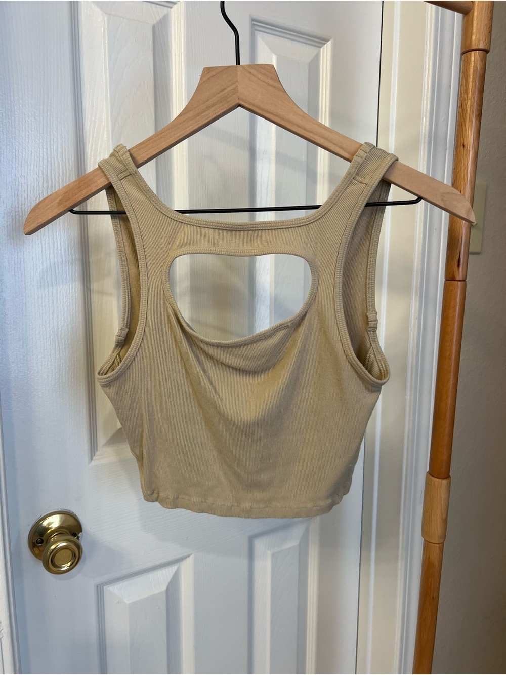 lululemon athletica Beige Ribbed Crop Tank with Front Cutout